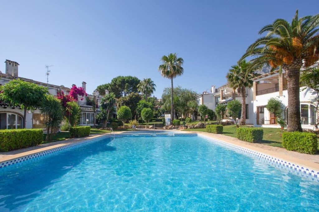 شقة Casa En Denia Con Piscina Y Jardin المظهر الخارجي الصورة